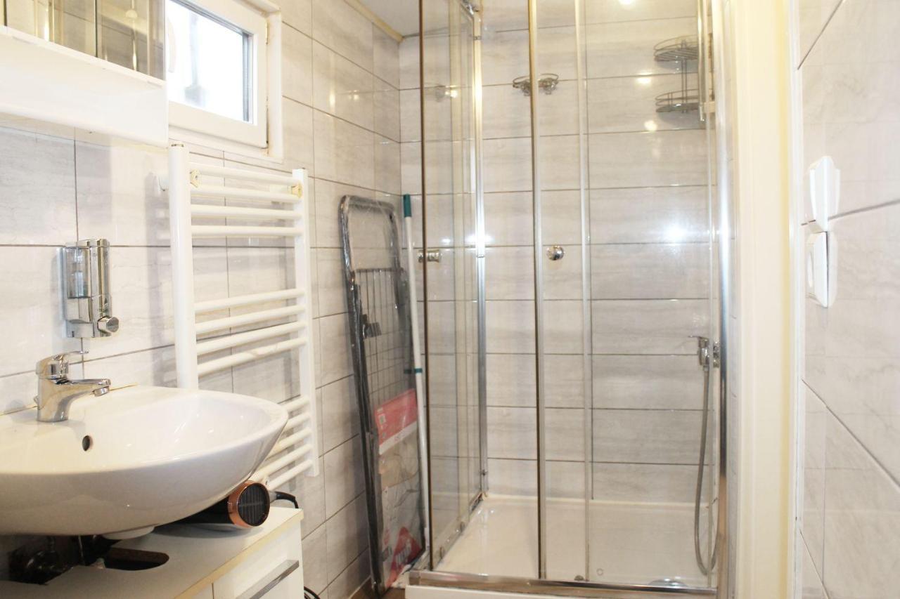 Fully Equipped Apartments Bonnigheim Esterno foto